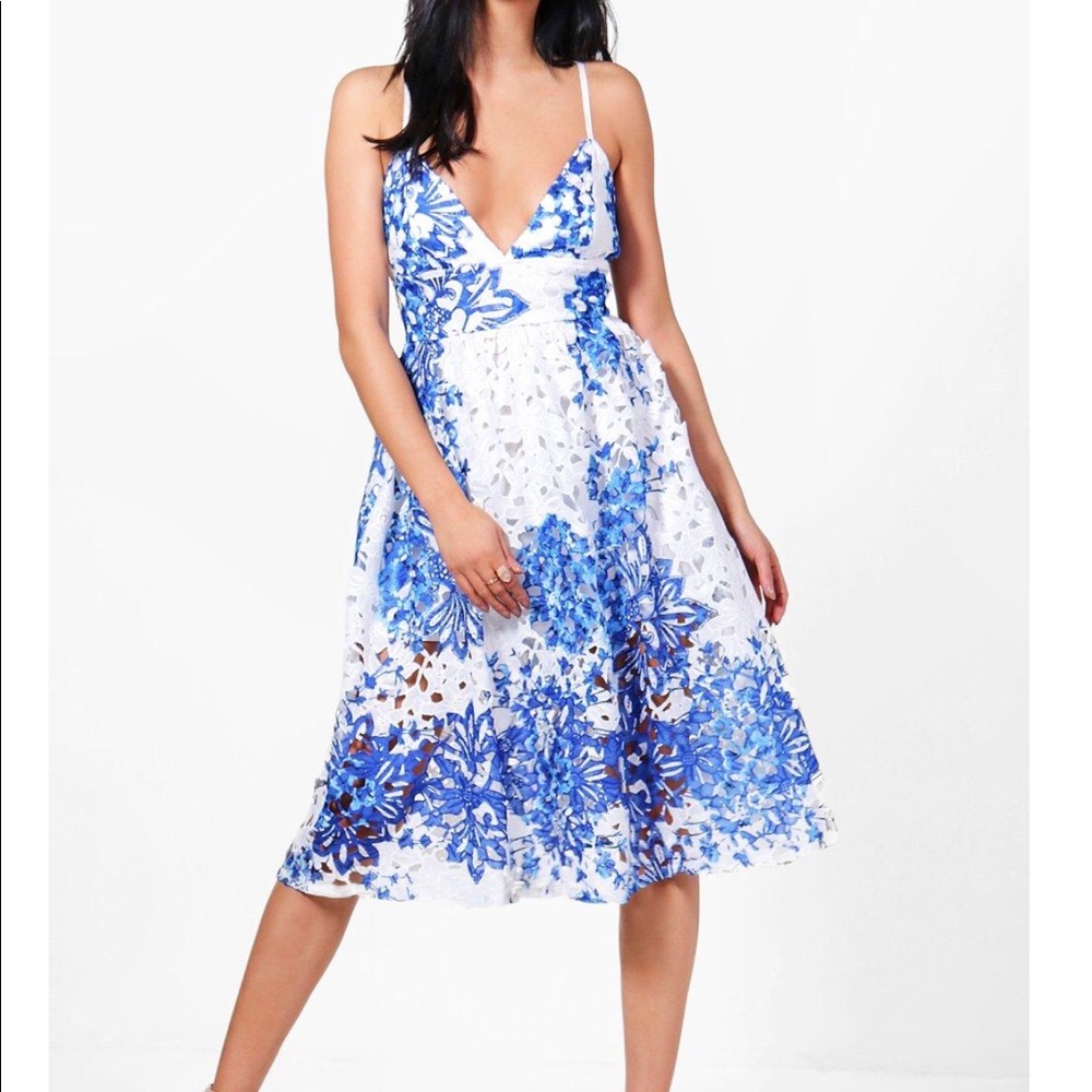 NWT Prya porcelain print midi dress